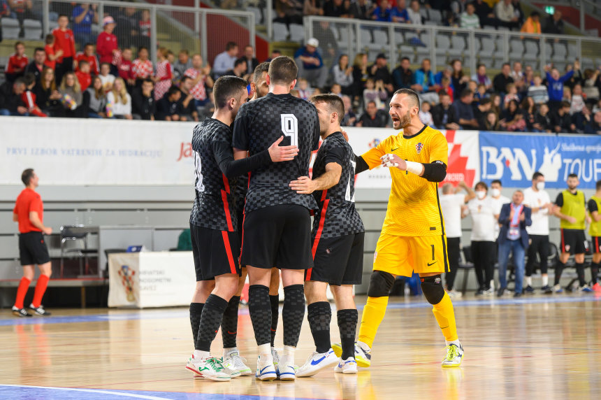 Foto Hrvatska Futsal Reprezentacija Uvjerljivo Pobijedila Izrael U