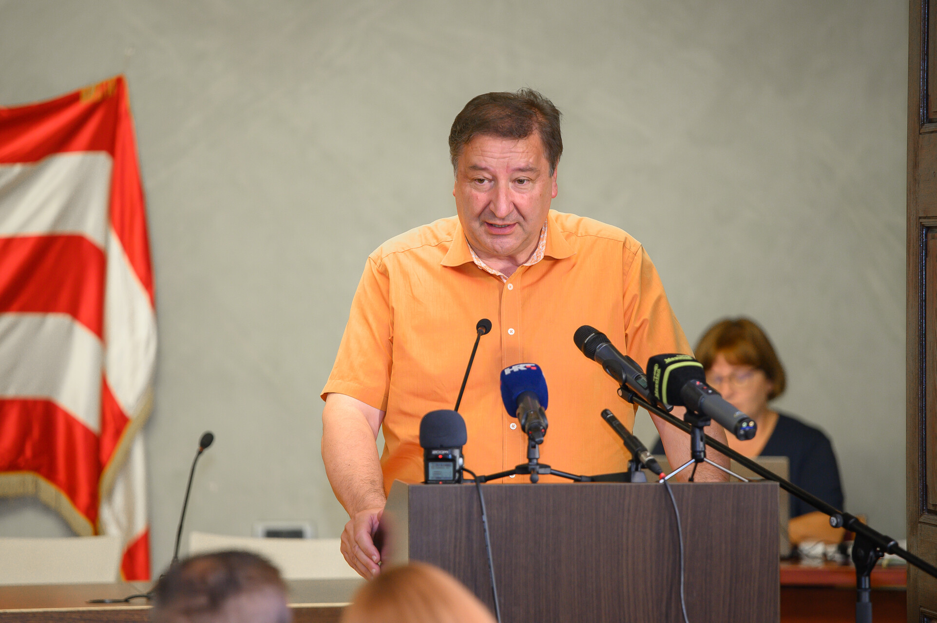Stričak je dao javno obećanje da će sastanak organizirati, a gradonačelnika Ivanca Milorada Batinića u tom kontekstu nije štedio.