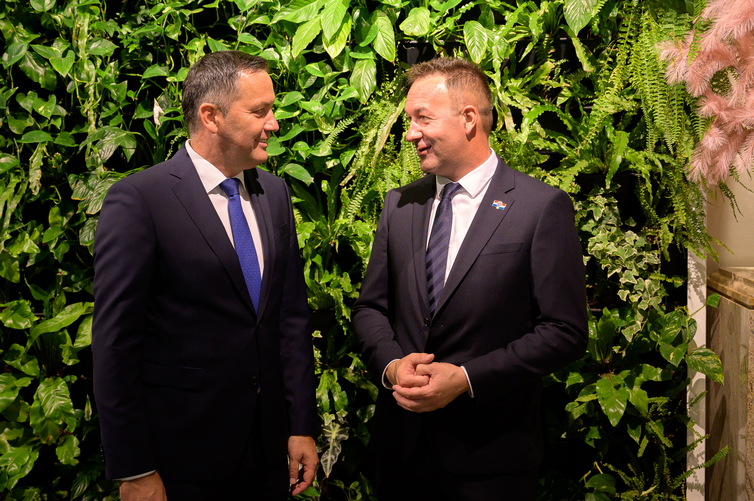 Horvatić je dopredsjednik Hrvatskog nogometnog sveza na čelu tijela koje provodi izgradnju širom zemlje