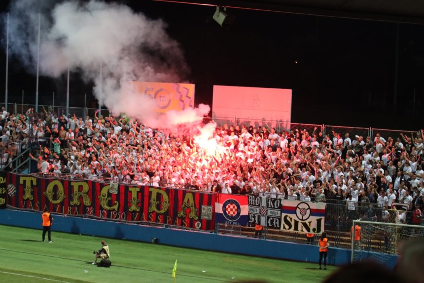 Foto - Varaždin poražen od momčadi Hajduka s dva gola Livaje